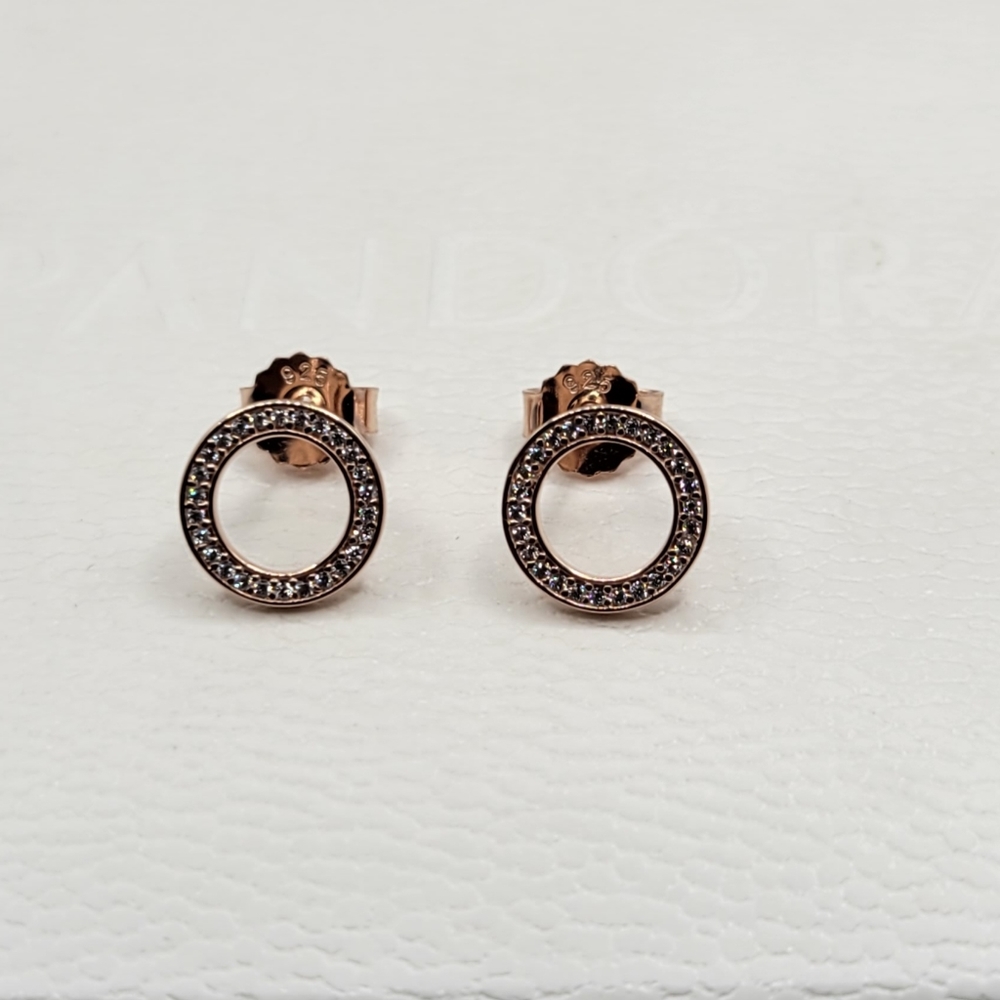 ❤️Authentic Pandora ⭐️RETIRED⭐️ ROSE CIRCLE STUD EARRINGS